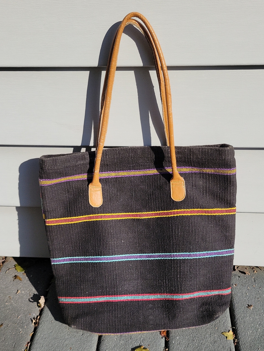 Colorful black cotton rug tote